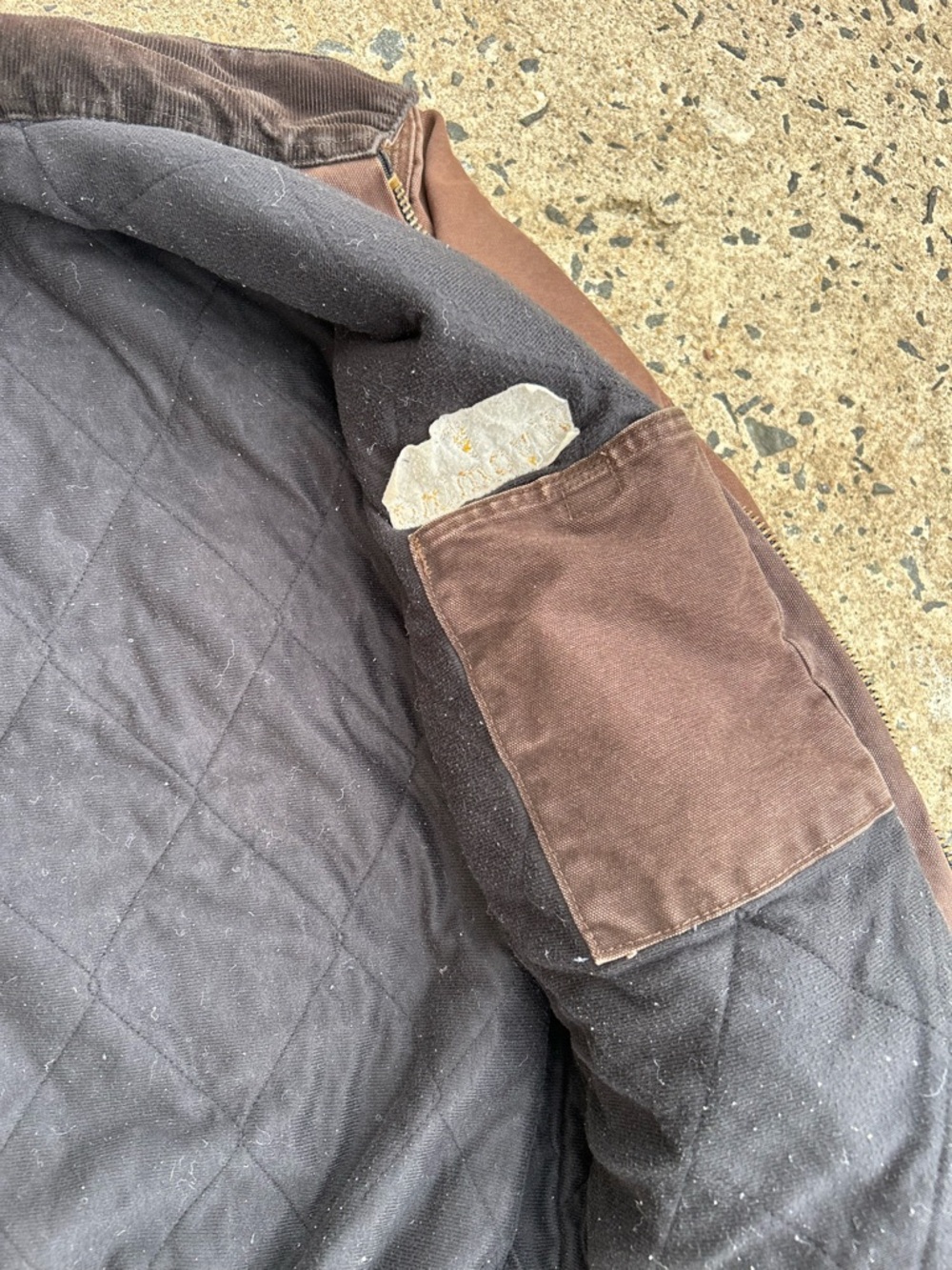 VTG Carhartt Jacket Santa Fe Distressed And Faded J14 DKB Mens Large Brown - Picture 10 of 10